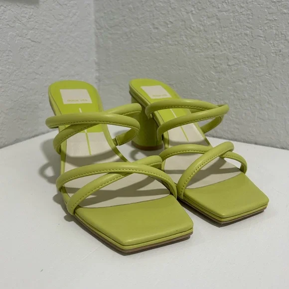 Never worn dolce vita neon heel - Picture 3 of 3